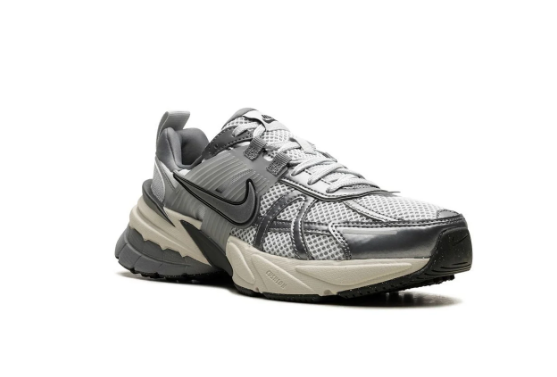 NIKE V2K WOLF 2
