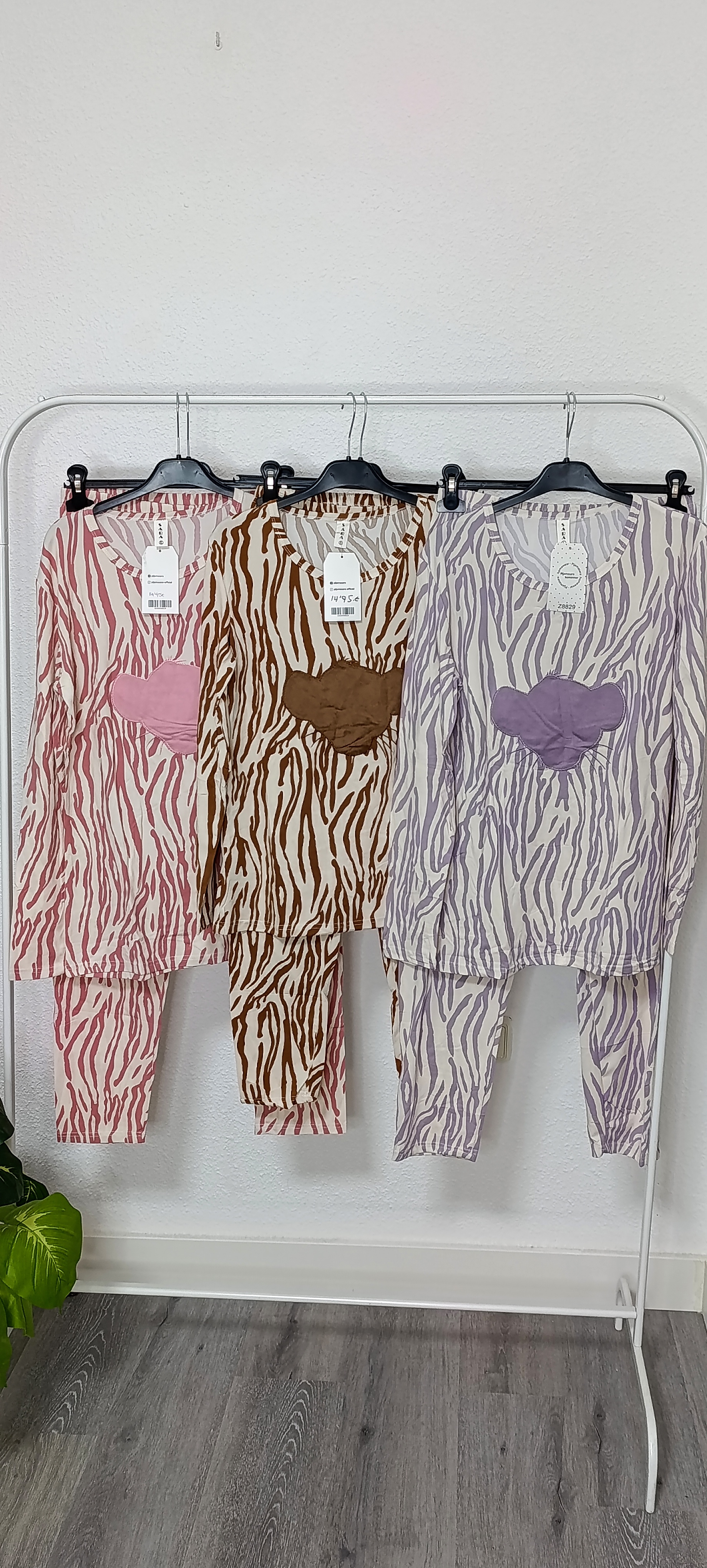 PIJAMA LEON 2