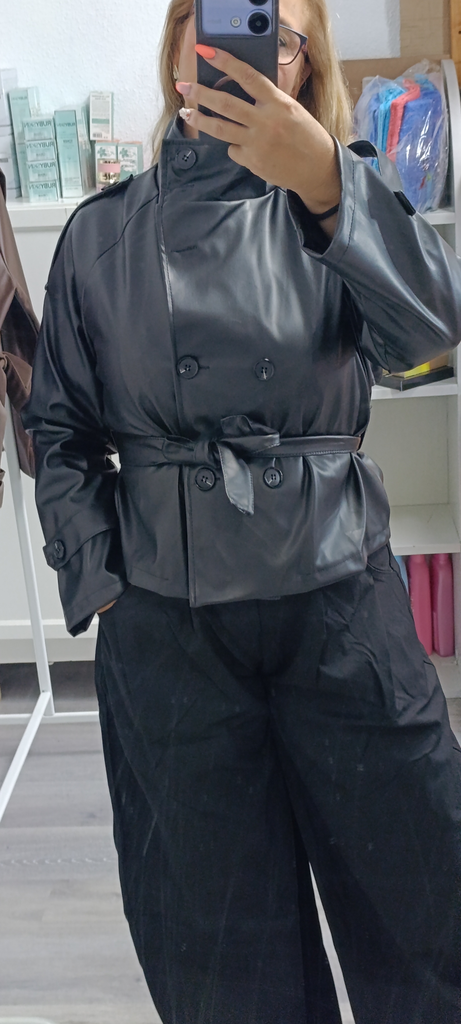 CHAQUETA POLIPIEL CORTA - Image 1