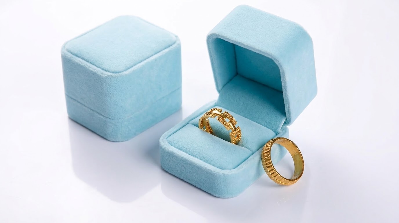 18kGold (Ring with Gift Box 🎁B3 - Image 1