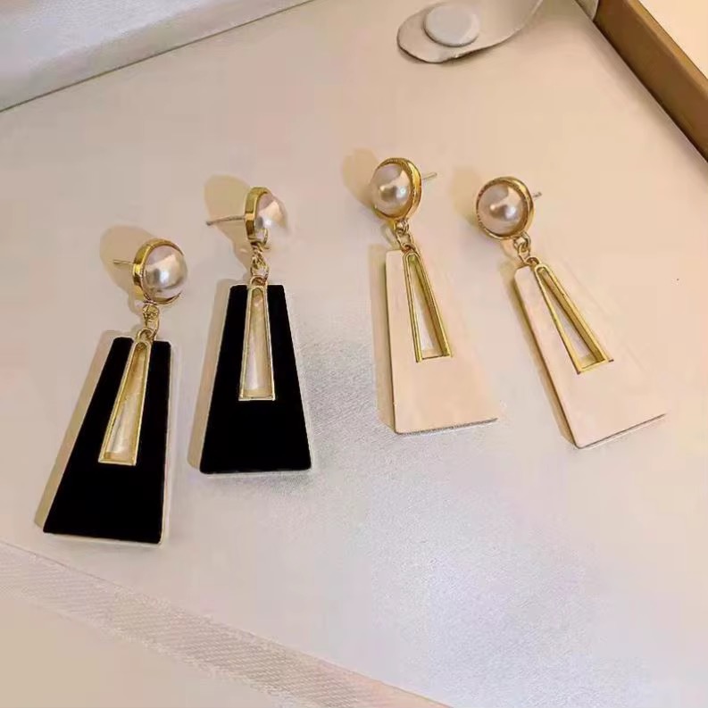 Fashion earings  3