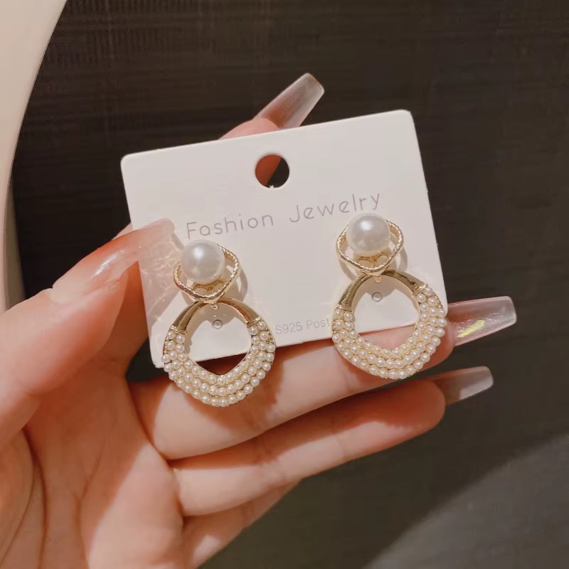 Fashion earings  2