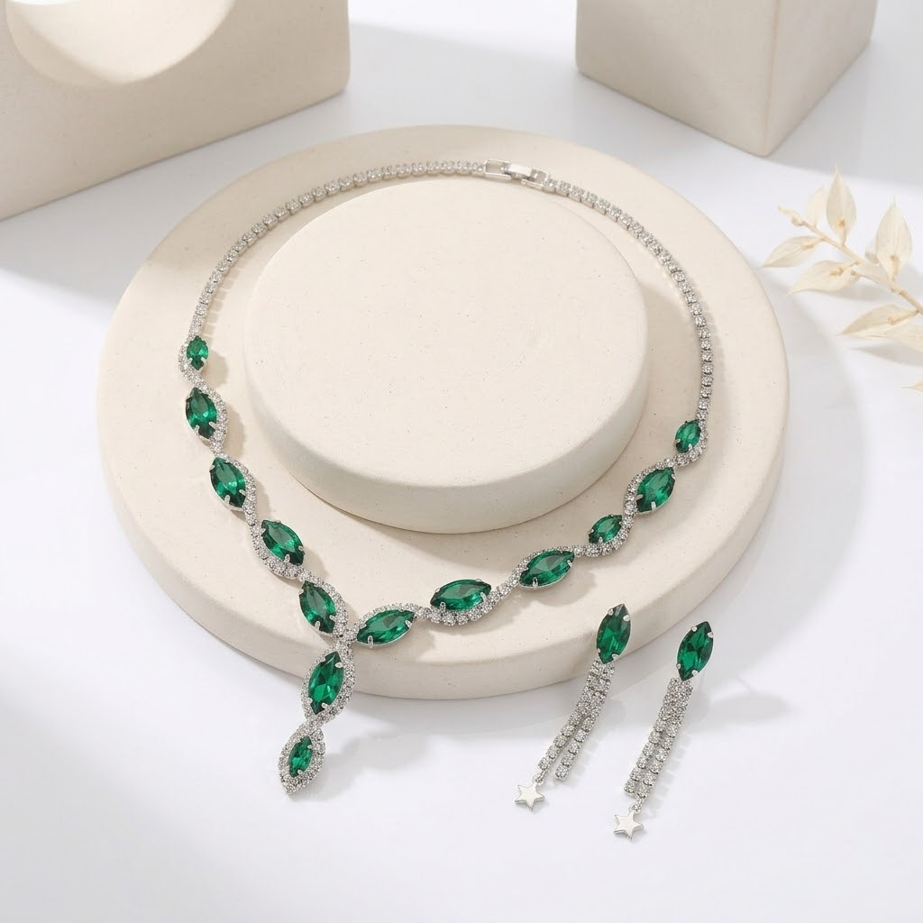 Fashion Neckles earrings. C3 4