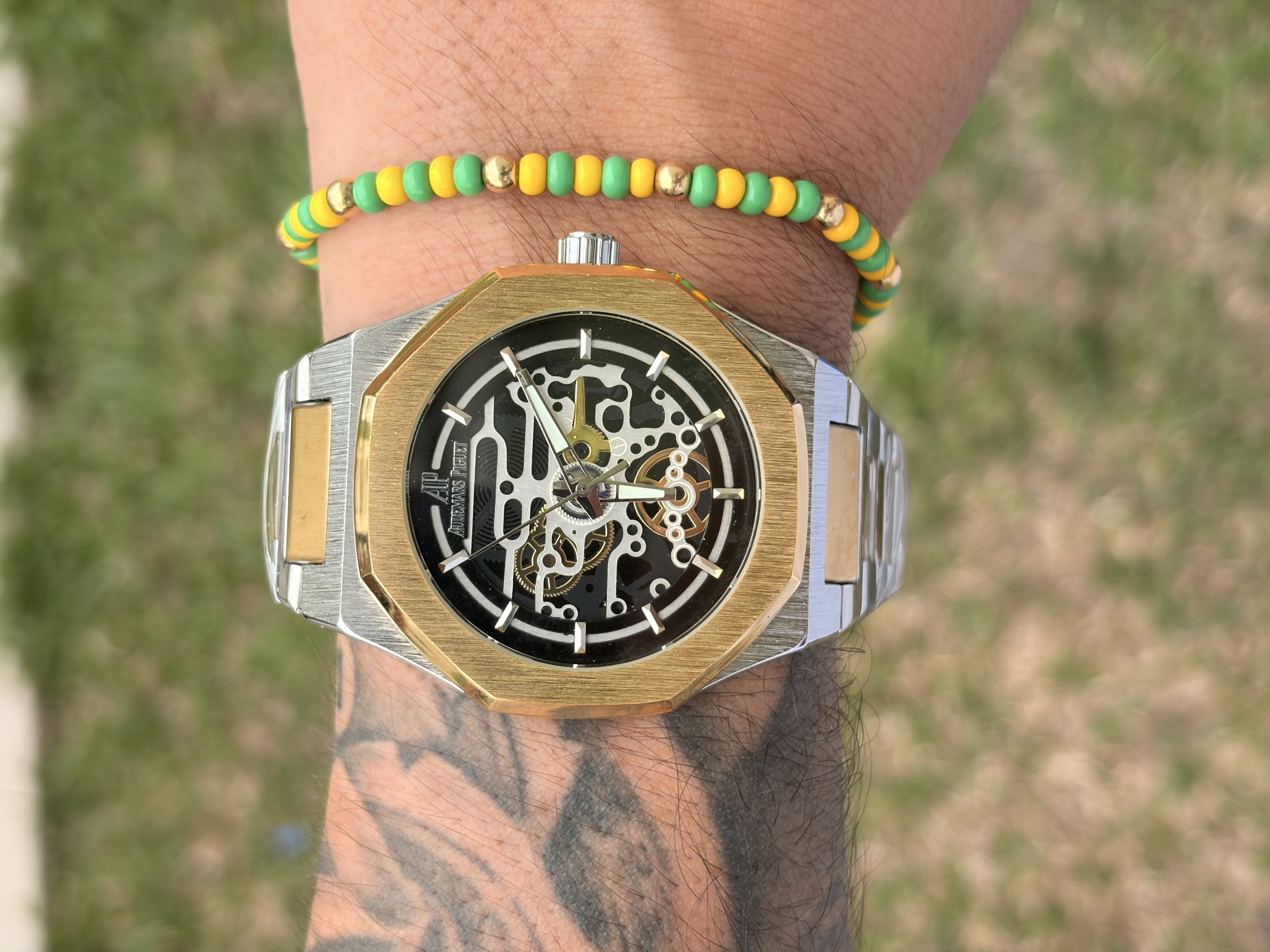 Audemars Piguet Metalico Bicolor Dorado Tablero Negro Blanco - Image 1