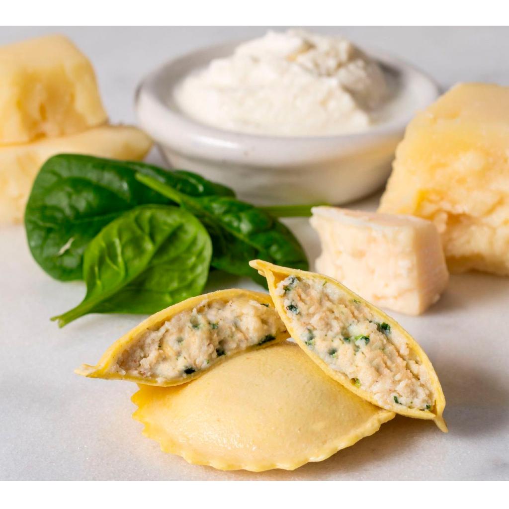 Member's Selection Ravioli Rellenos con Queso y Espinaca 1.36 kg / 3 lb 4
