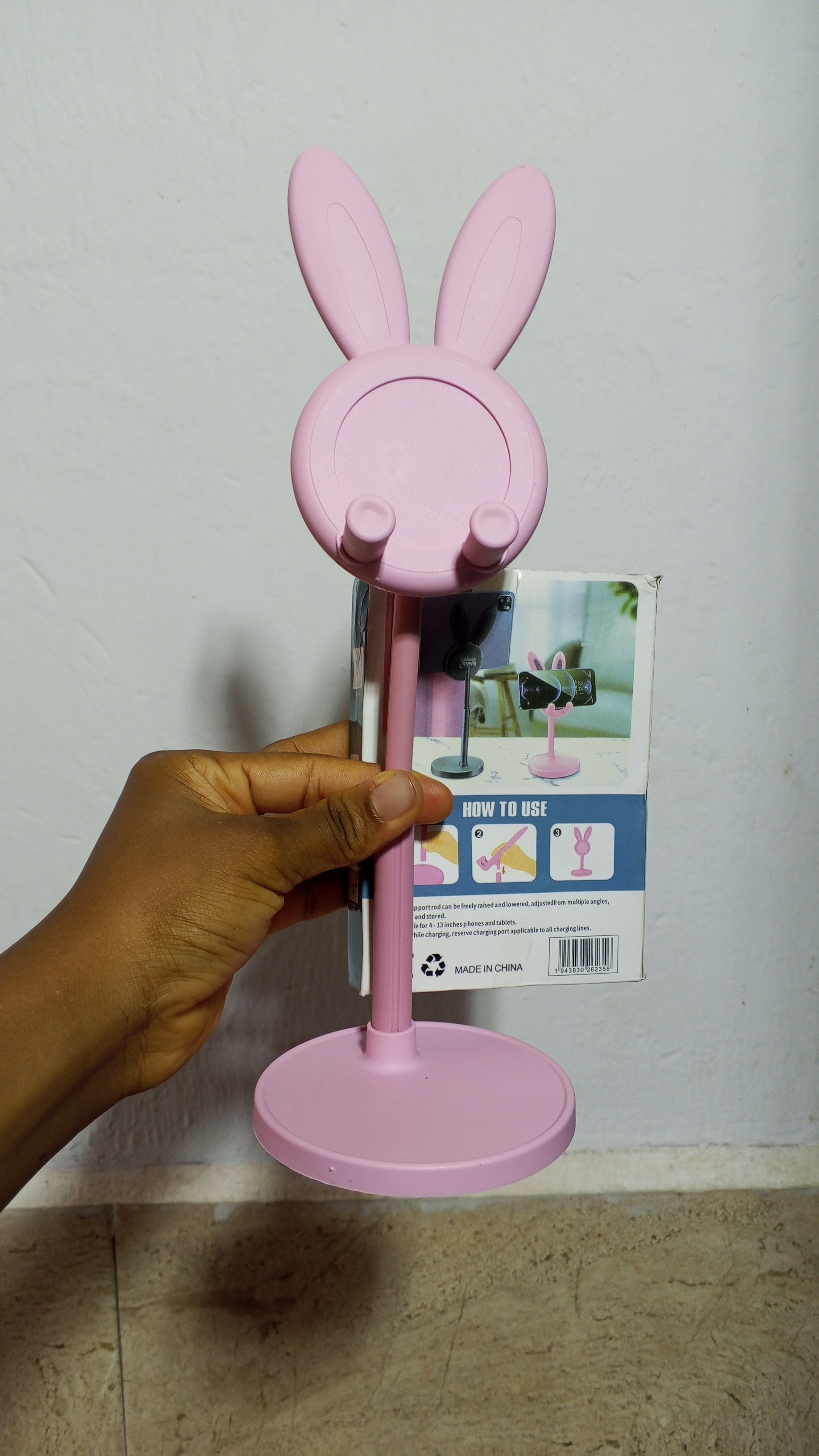 Rabbit Phone Stand 