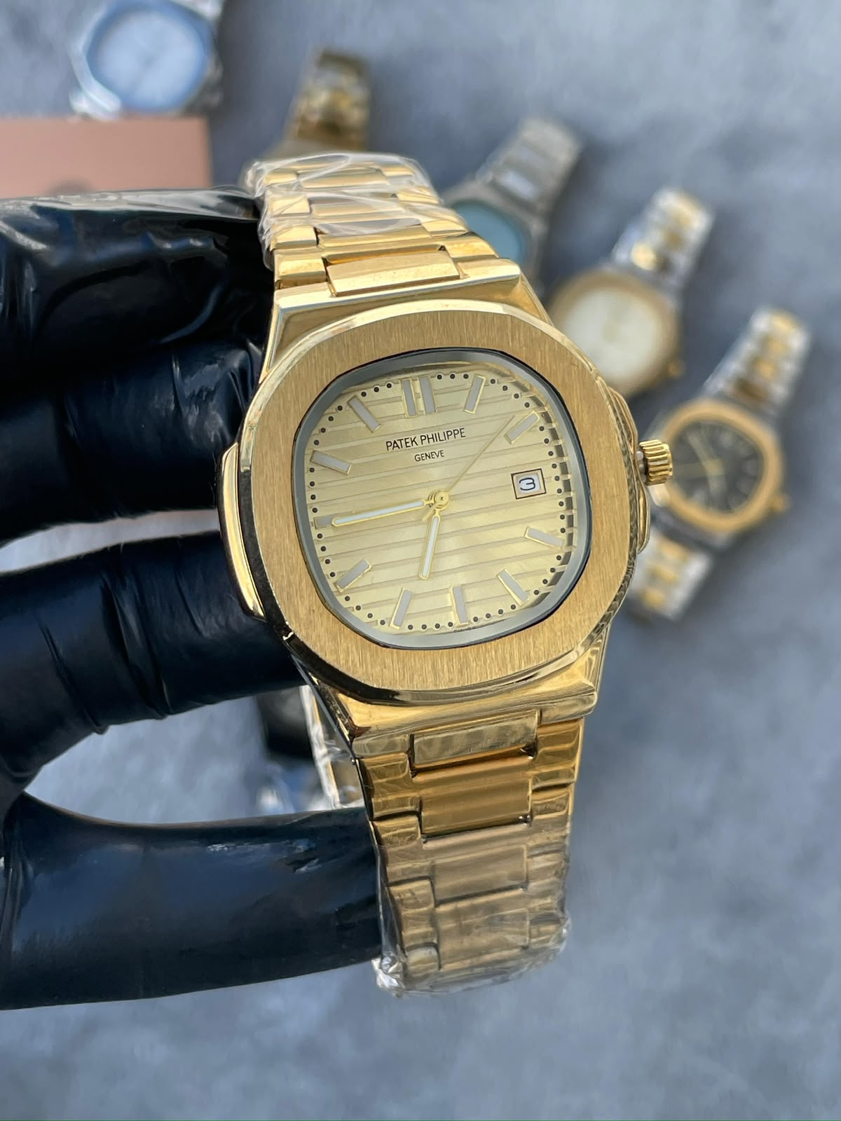 Patek Philippe 4