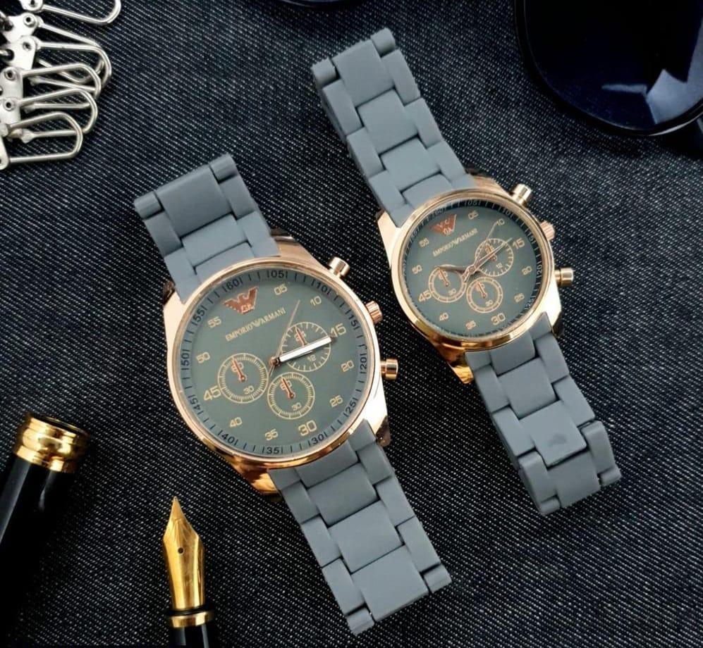 Couple watch  4