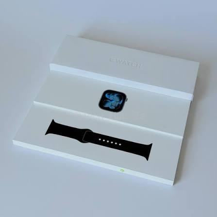 Apple Watch série11 Made CH - Image 1