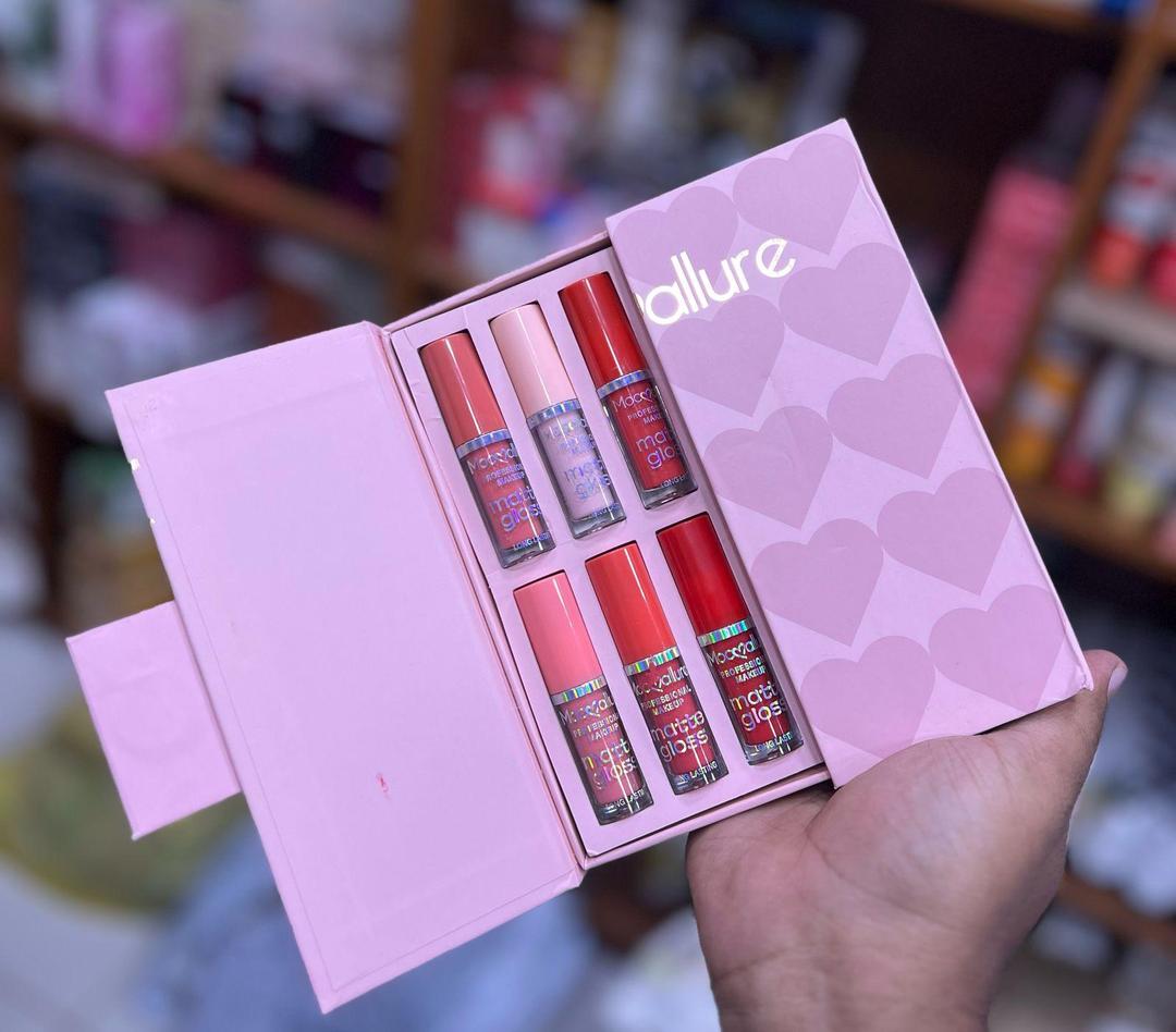 💄 High Pigmented Matte Lip Gloss Set – 12 Gorgeous Shades ✨💖 3