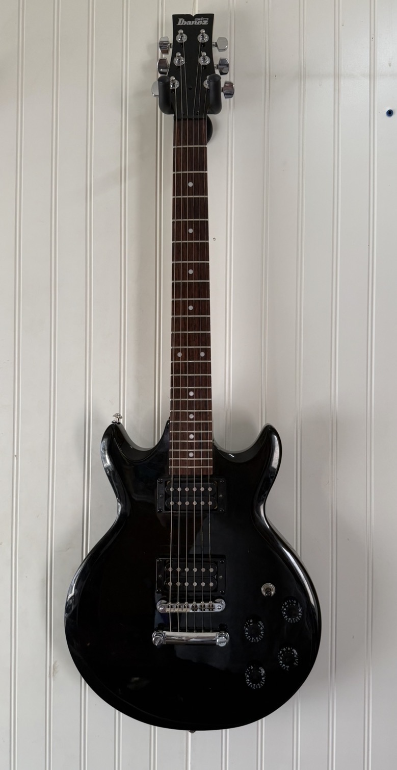 2004 Ibanez GIO GAX70 – Black - Image 1