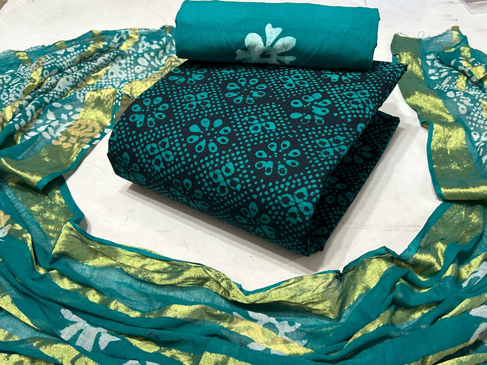 BATIK SPECIAL  3