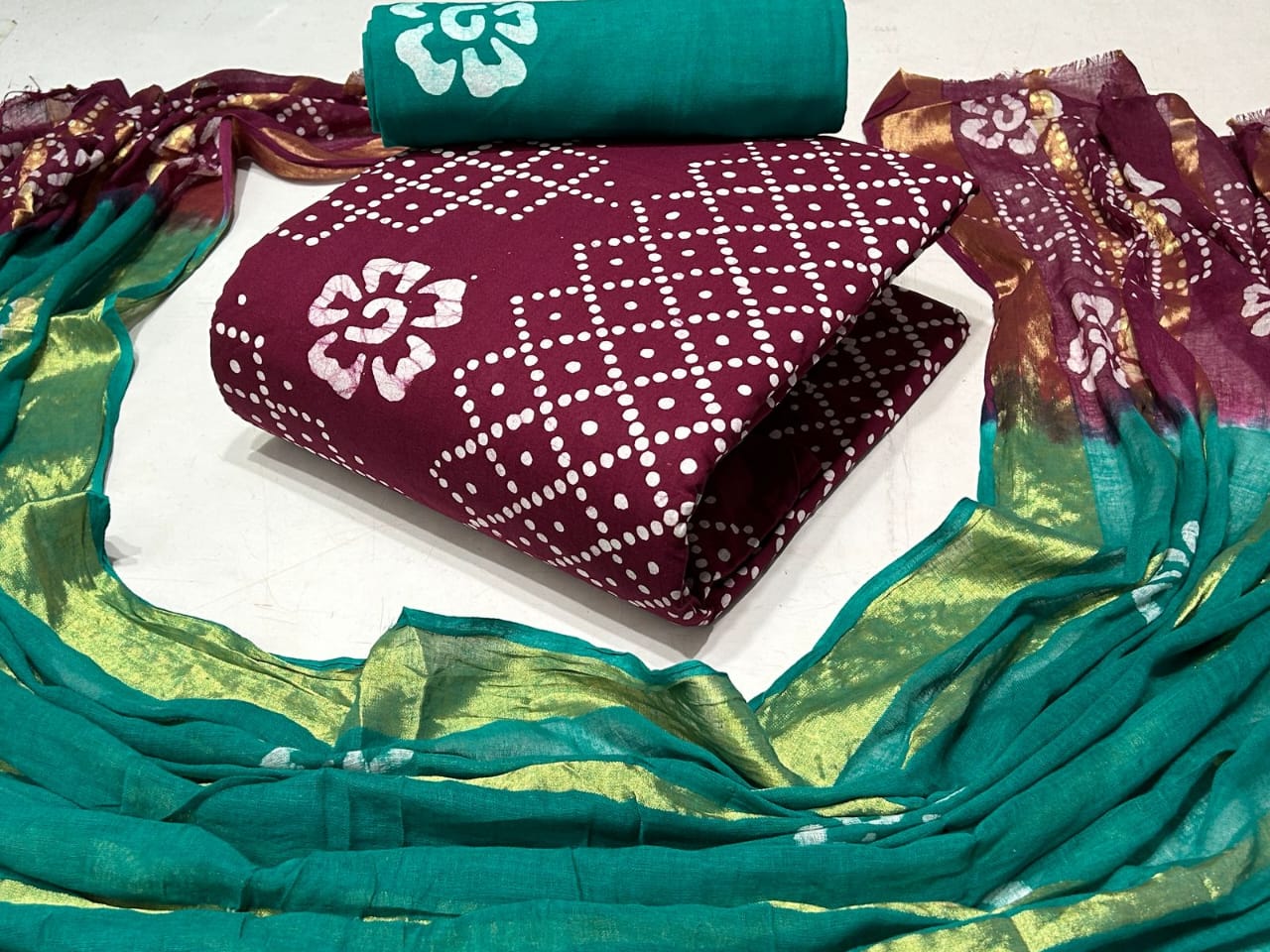 BATIK SPECIAL  4
