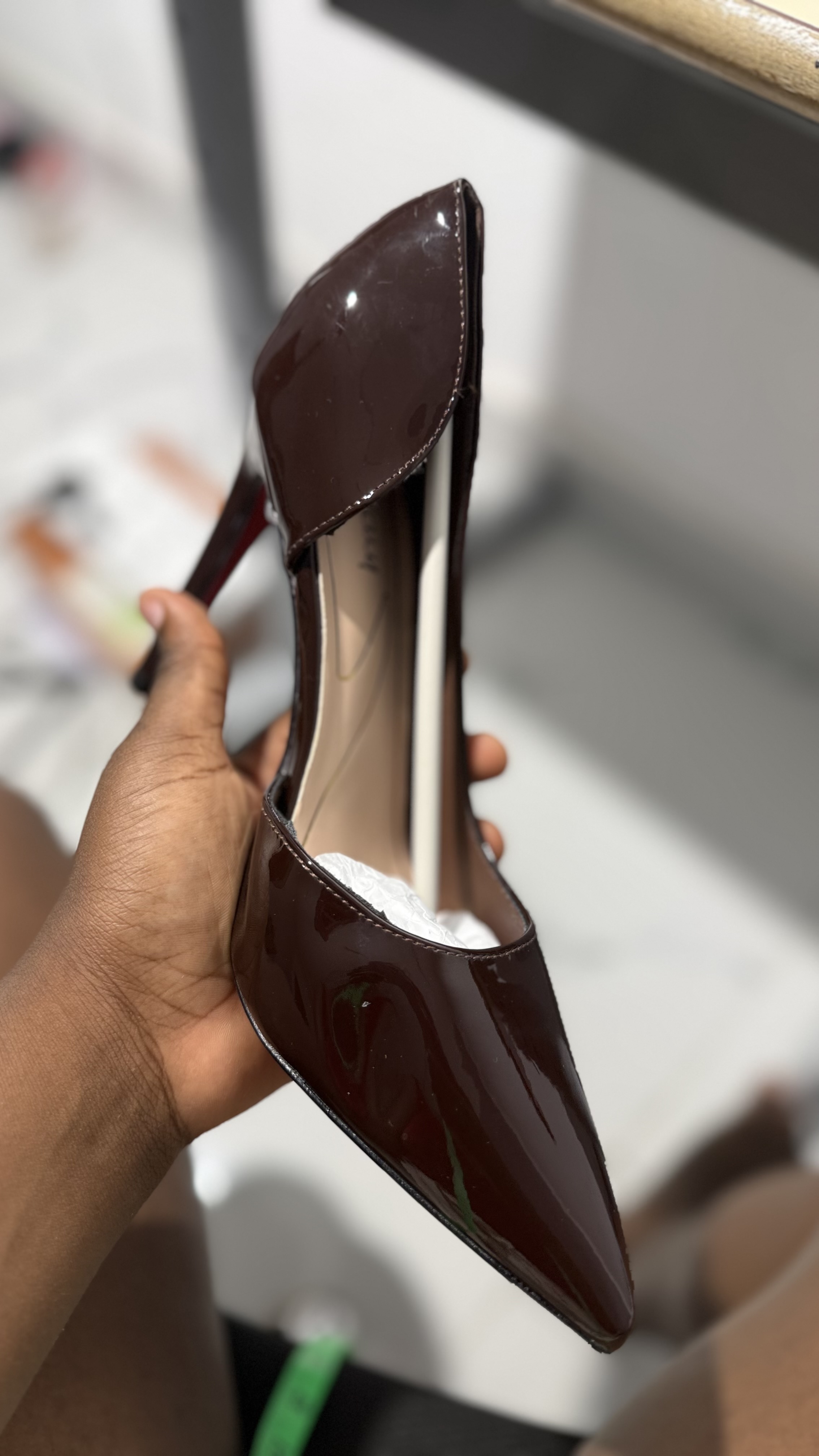 Escarpins d'Orsay vernis, talon aiguille (noir, café, rouge vin) 4