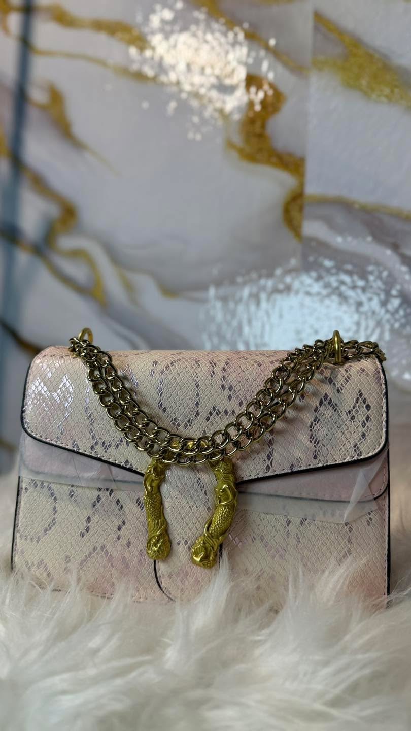 Sac à rabat effet python, chaîne dorée - Image 1