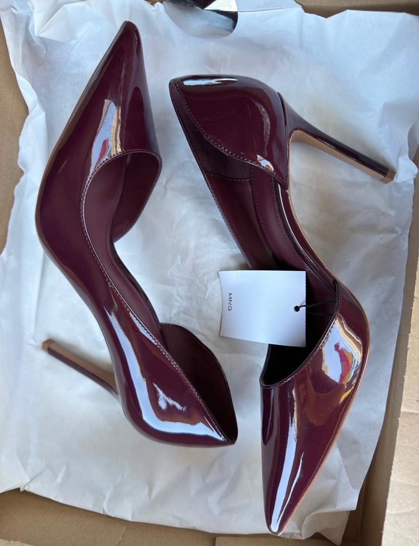 Escarpins Christian LOUBOUTIN vernis bordeaux, talon aiguille 2