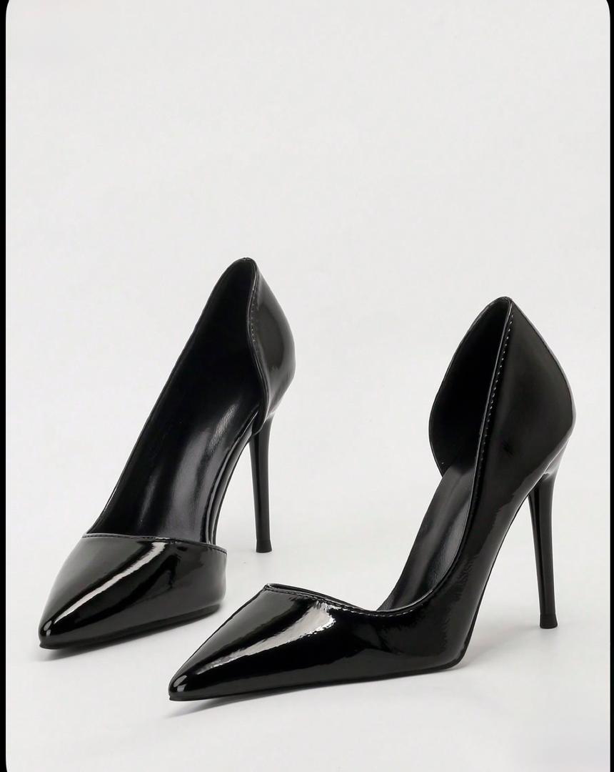 Escarpins Christian LOUBOUTIN vernis bordeaux, talon aiguille 3
