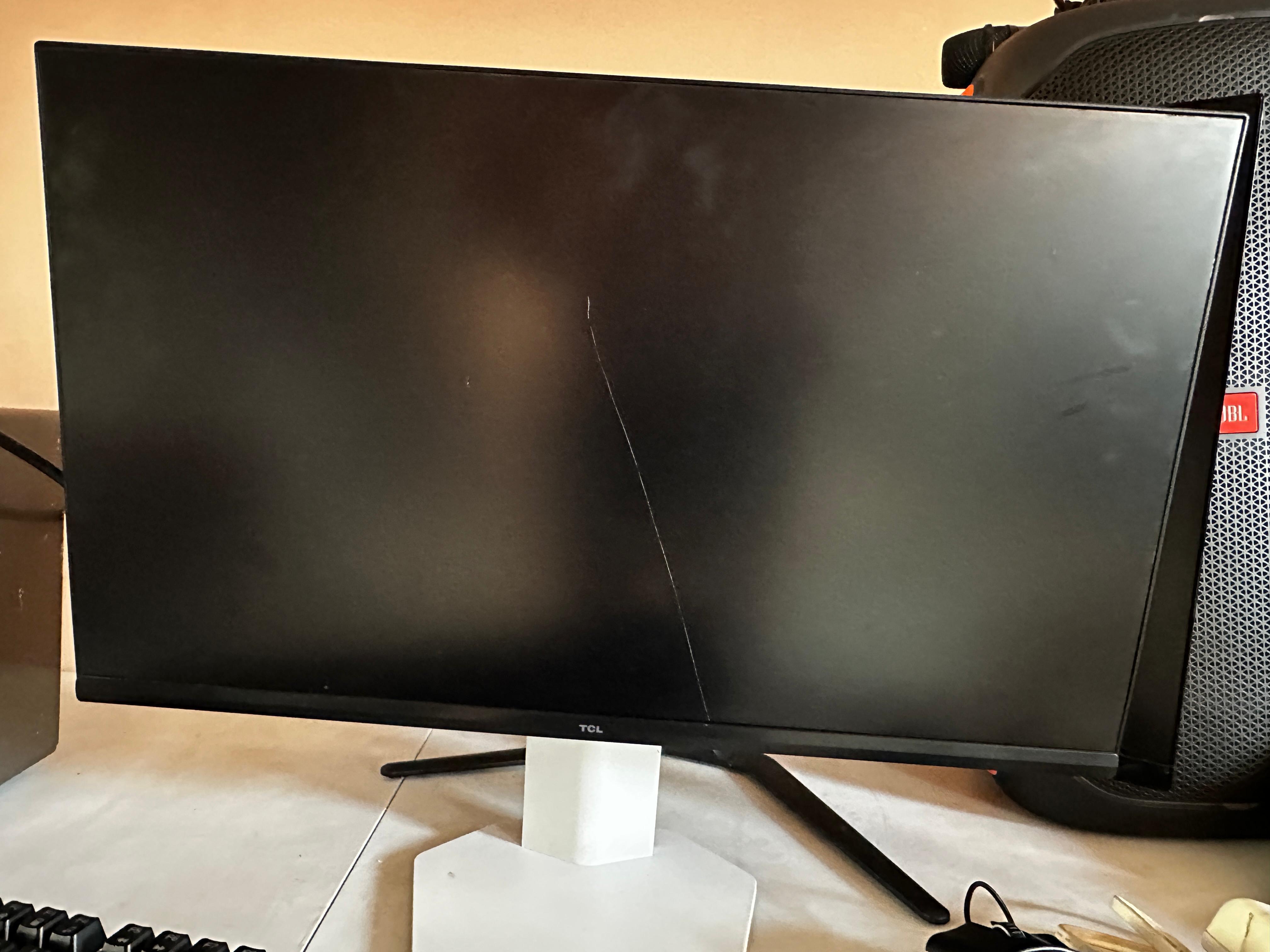 Monitor de 24” 2