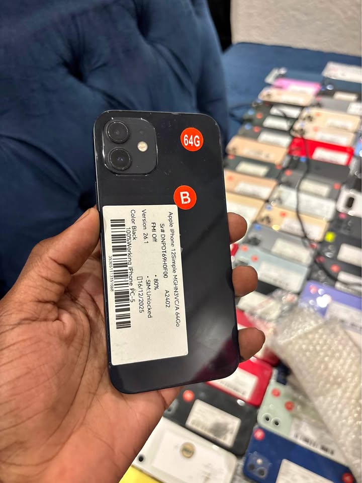 Iphone 12 Simple  3