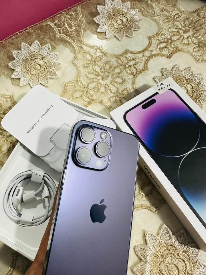 Iphone 15 PRO MAX 3
