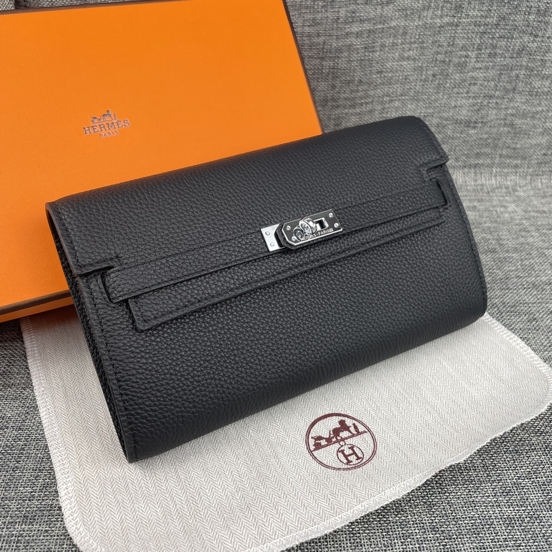 24Designer bag 2