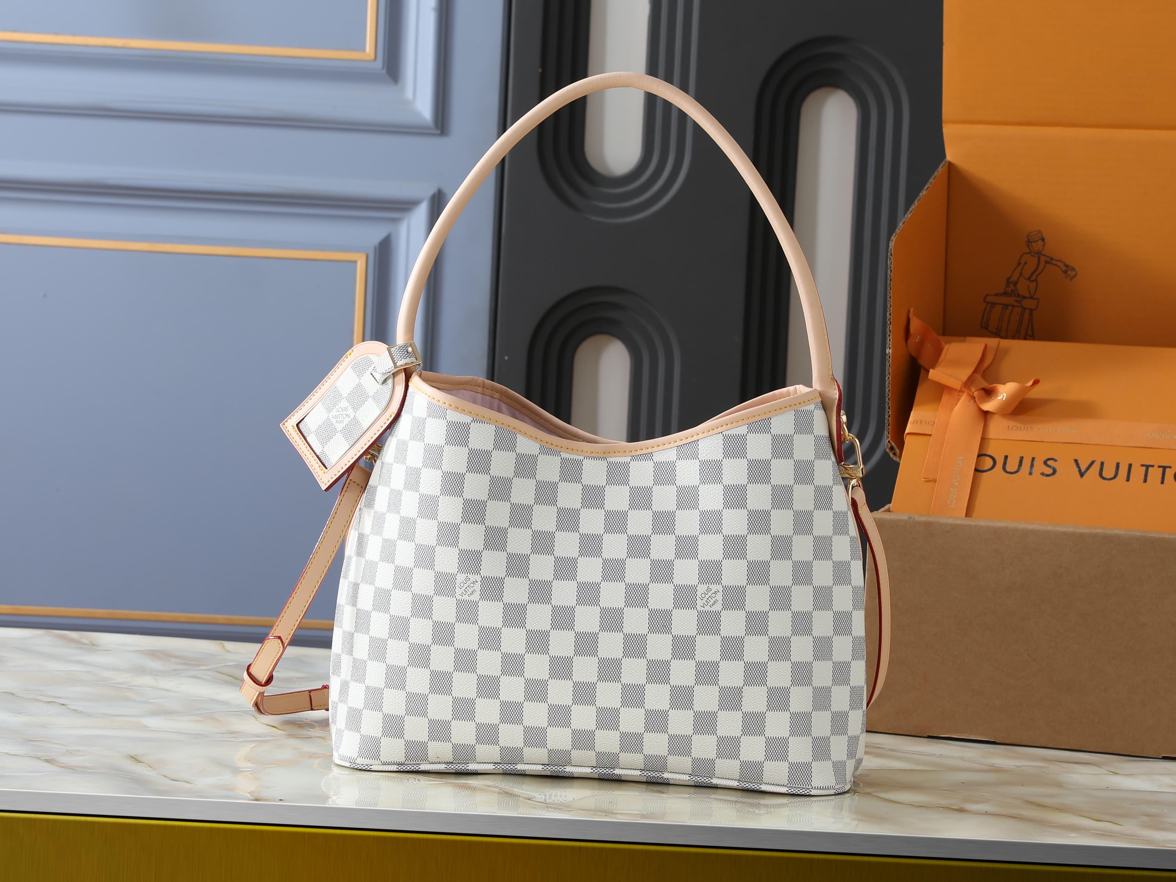 25Designer bag 2