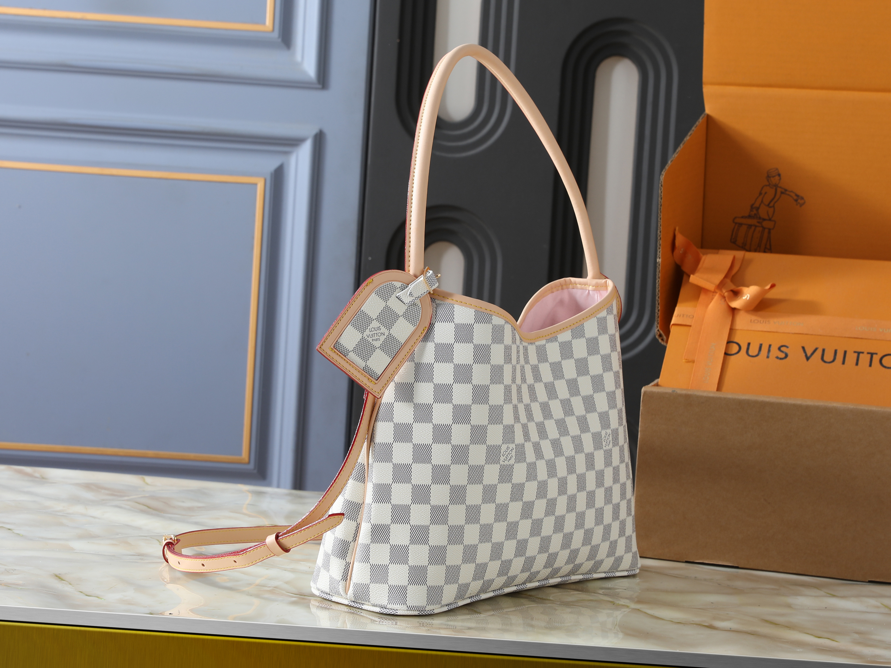 25Designer bag 3