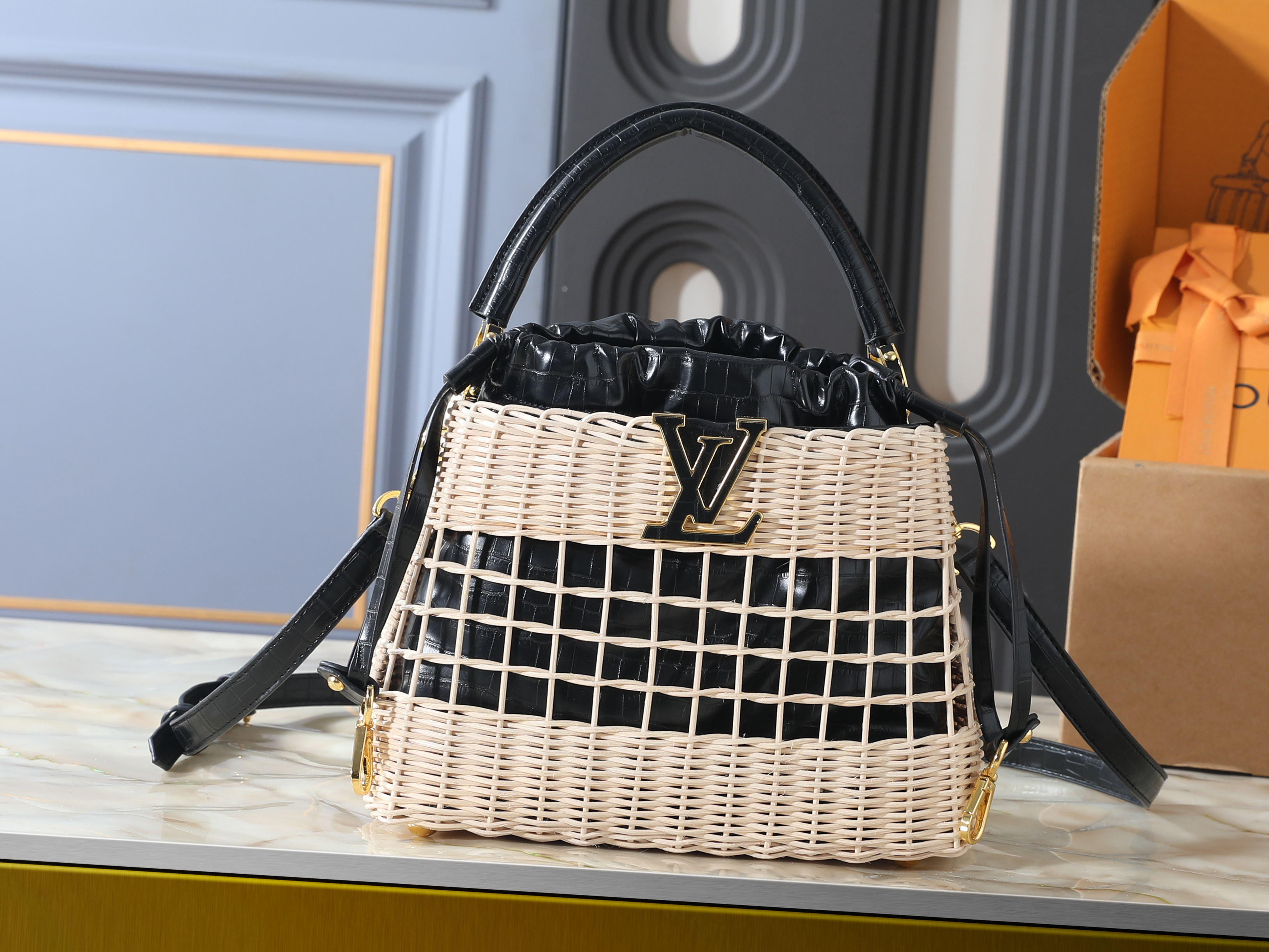 27Designer bag 2