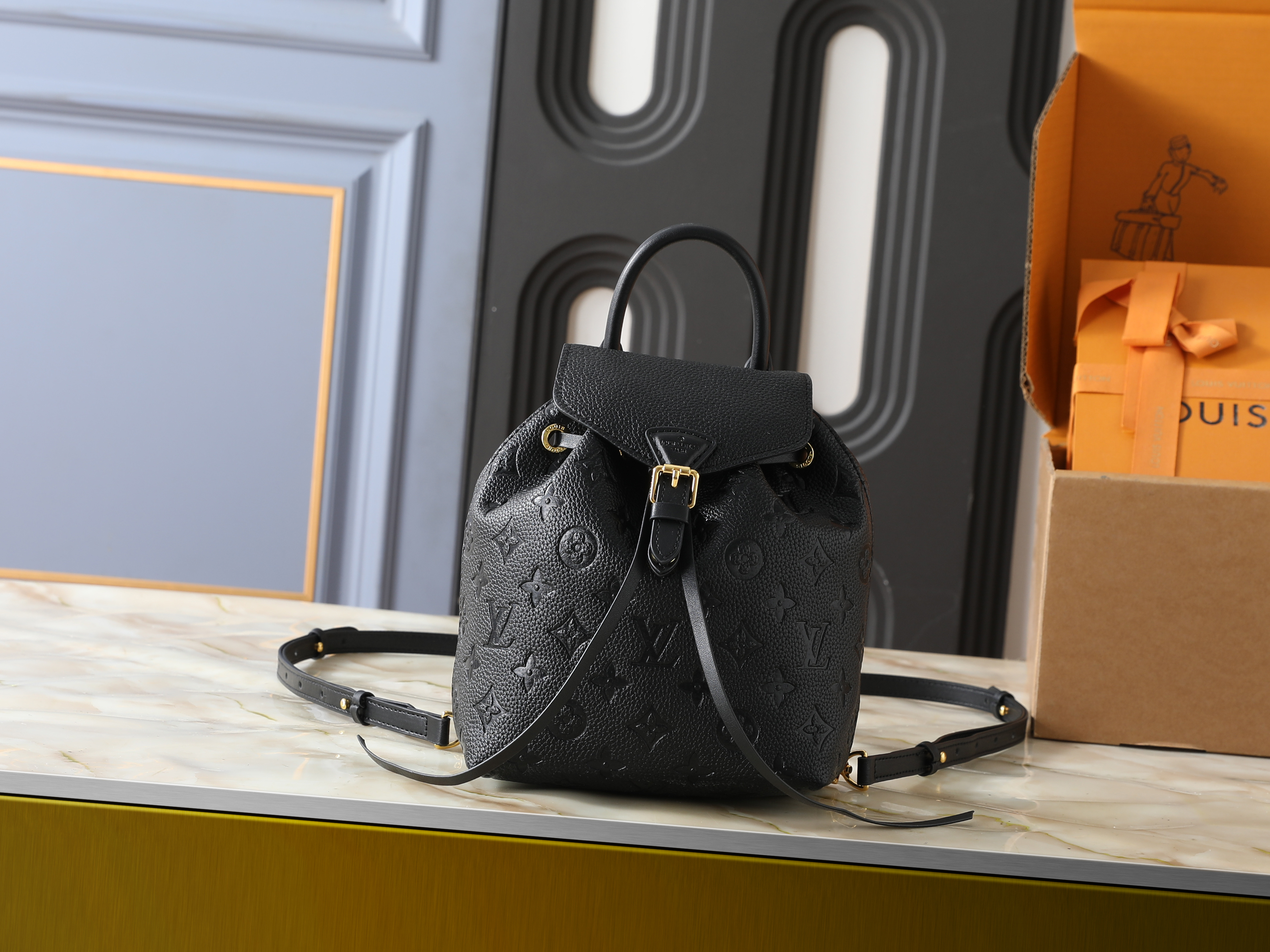 29Designer bag 3