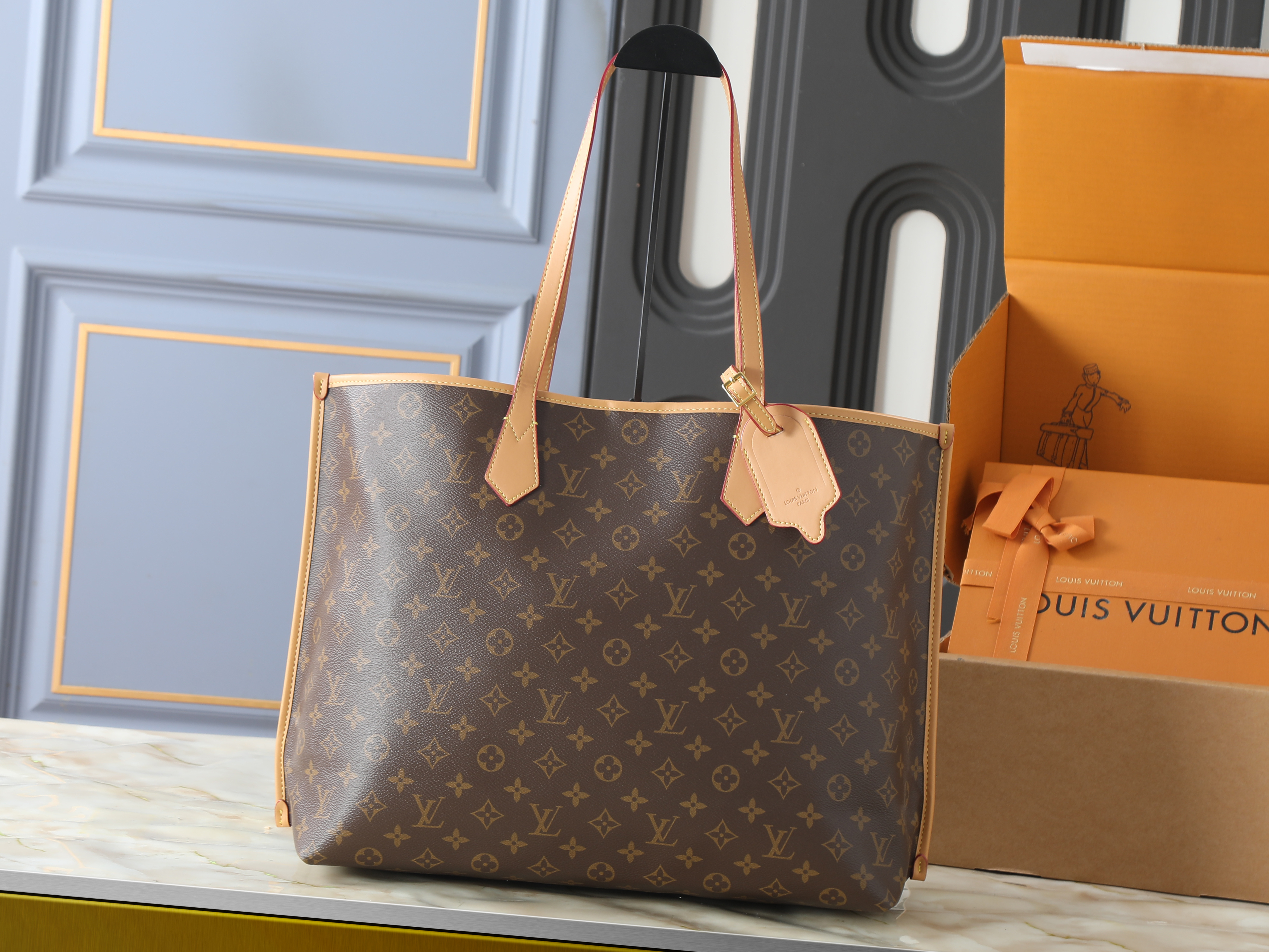 30Designer bag 2