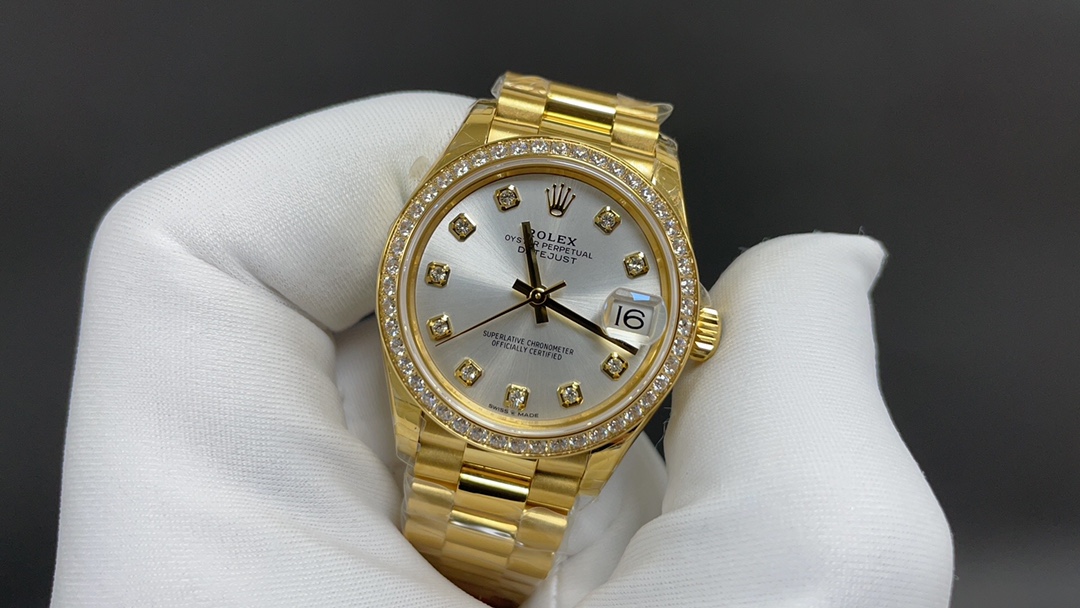 65Designer watches 4