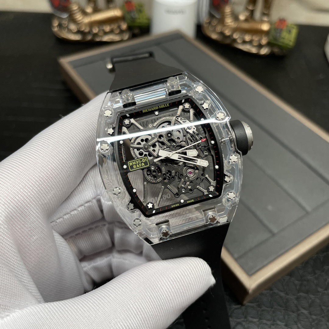 72Designer watches 3