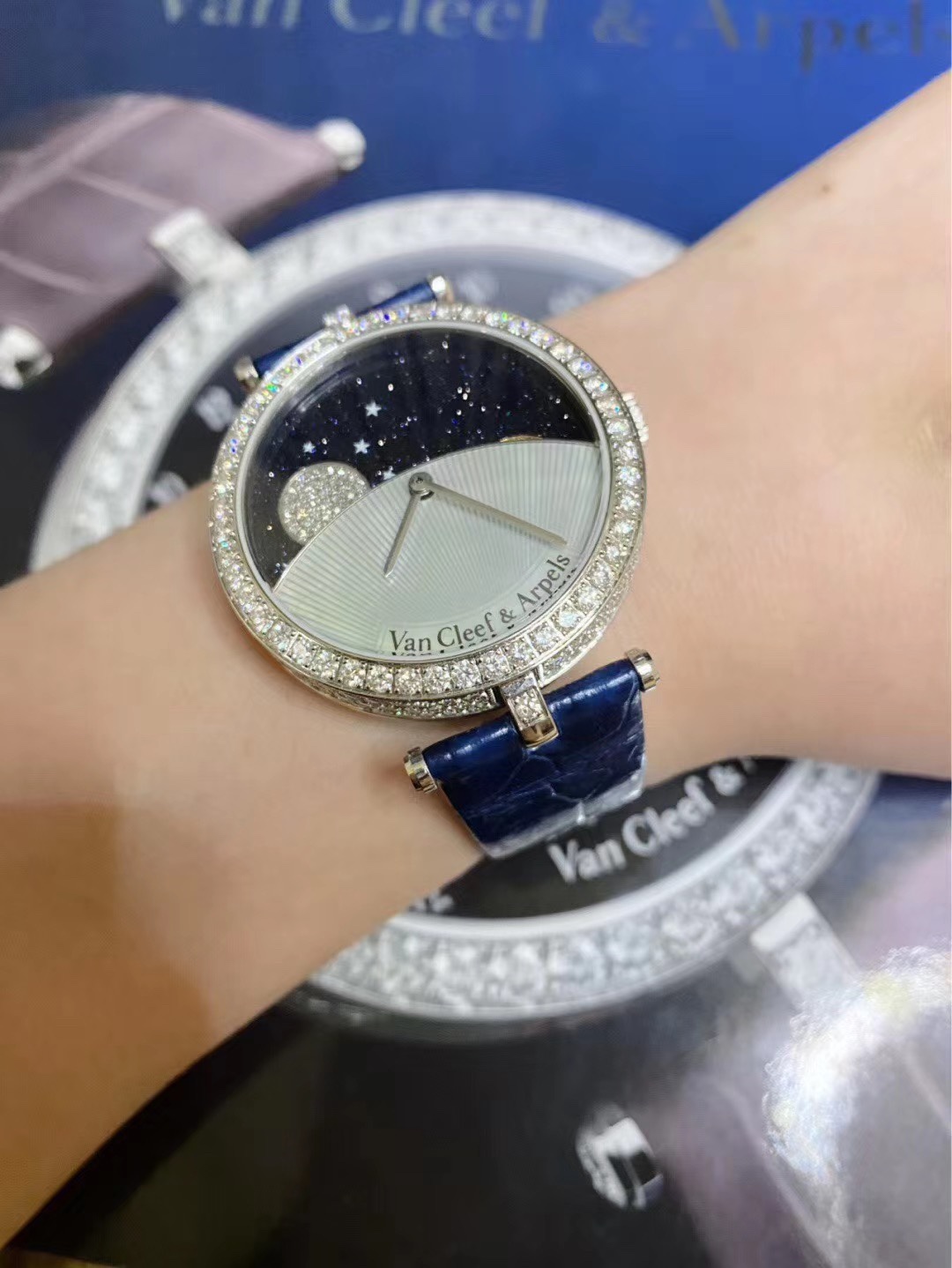 77Designer watches 4