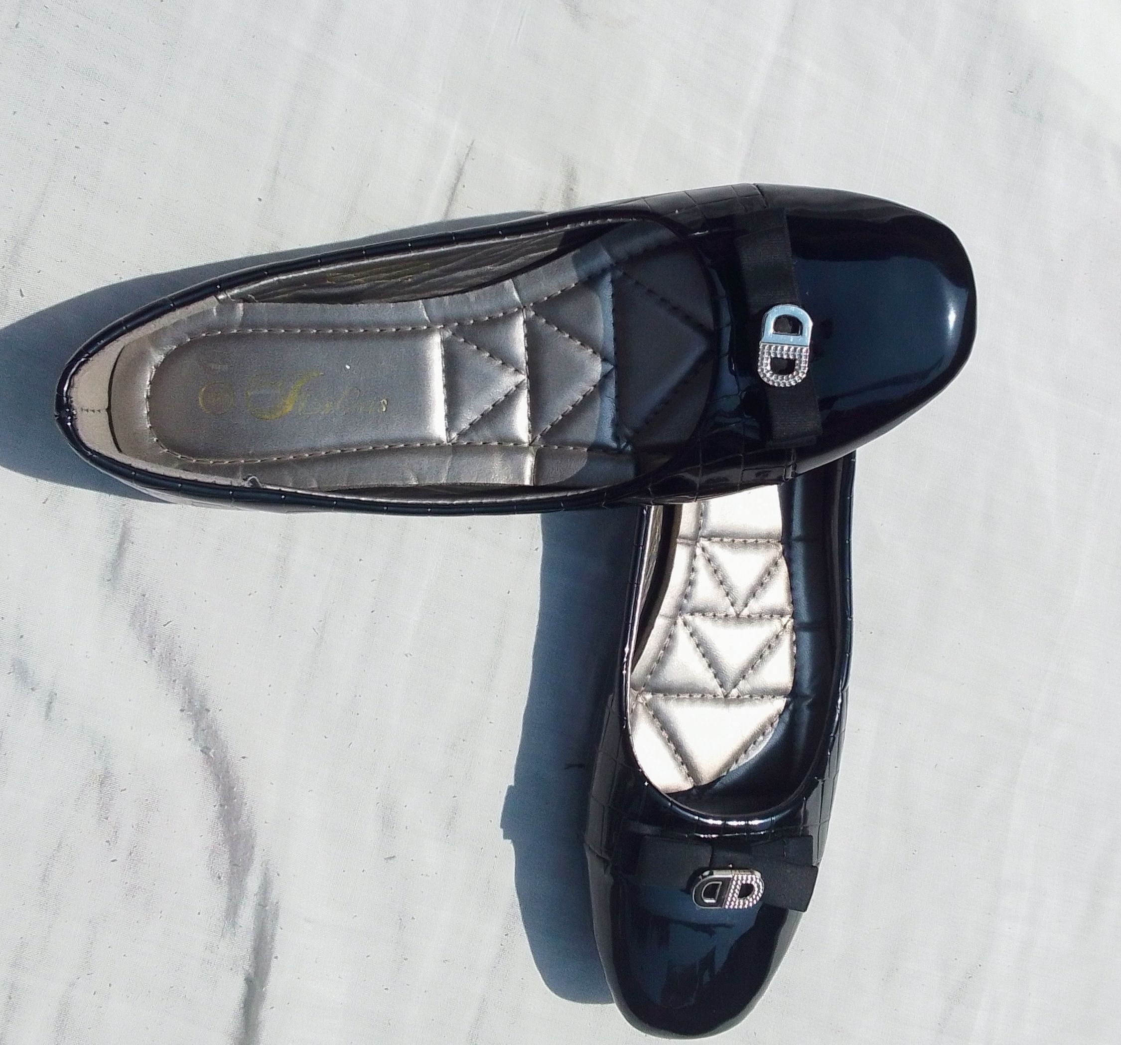 Black canvas