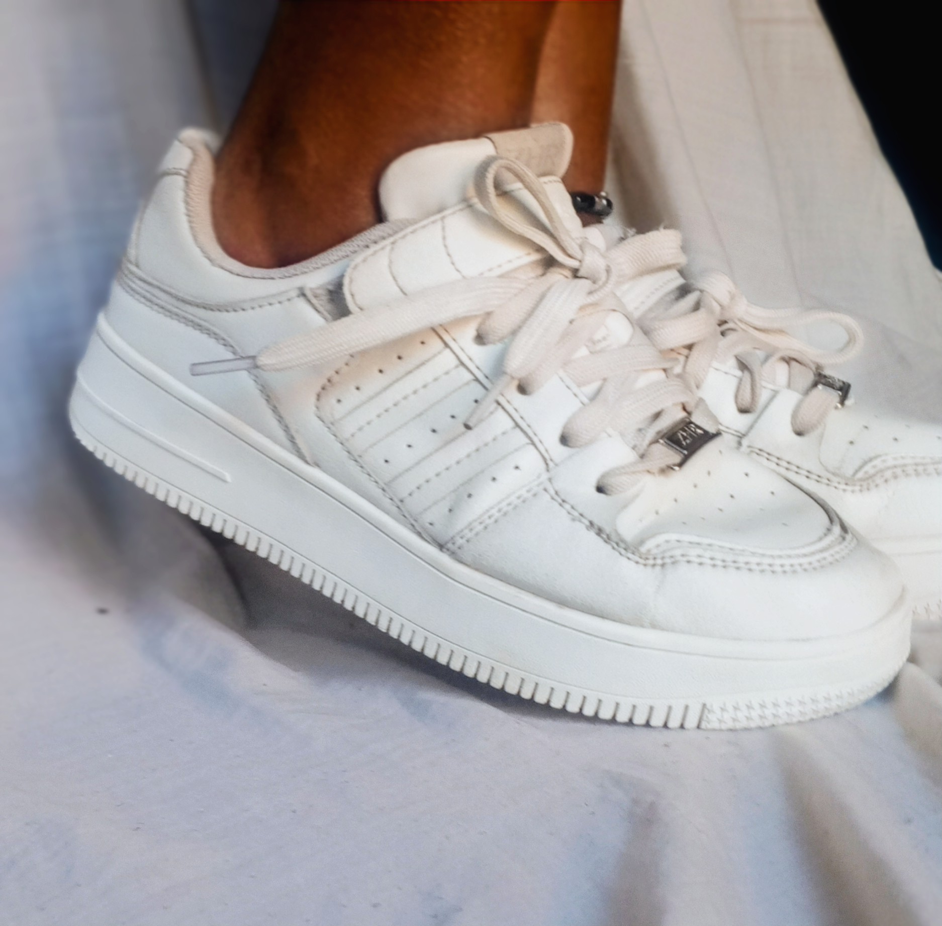 Closed shoes 