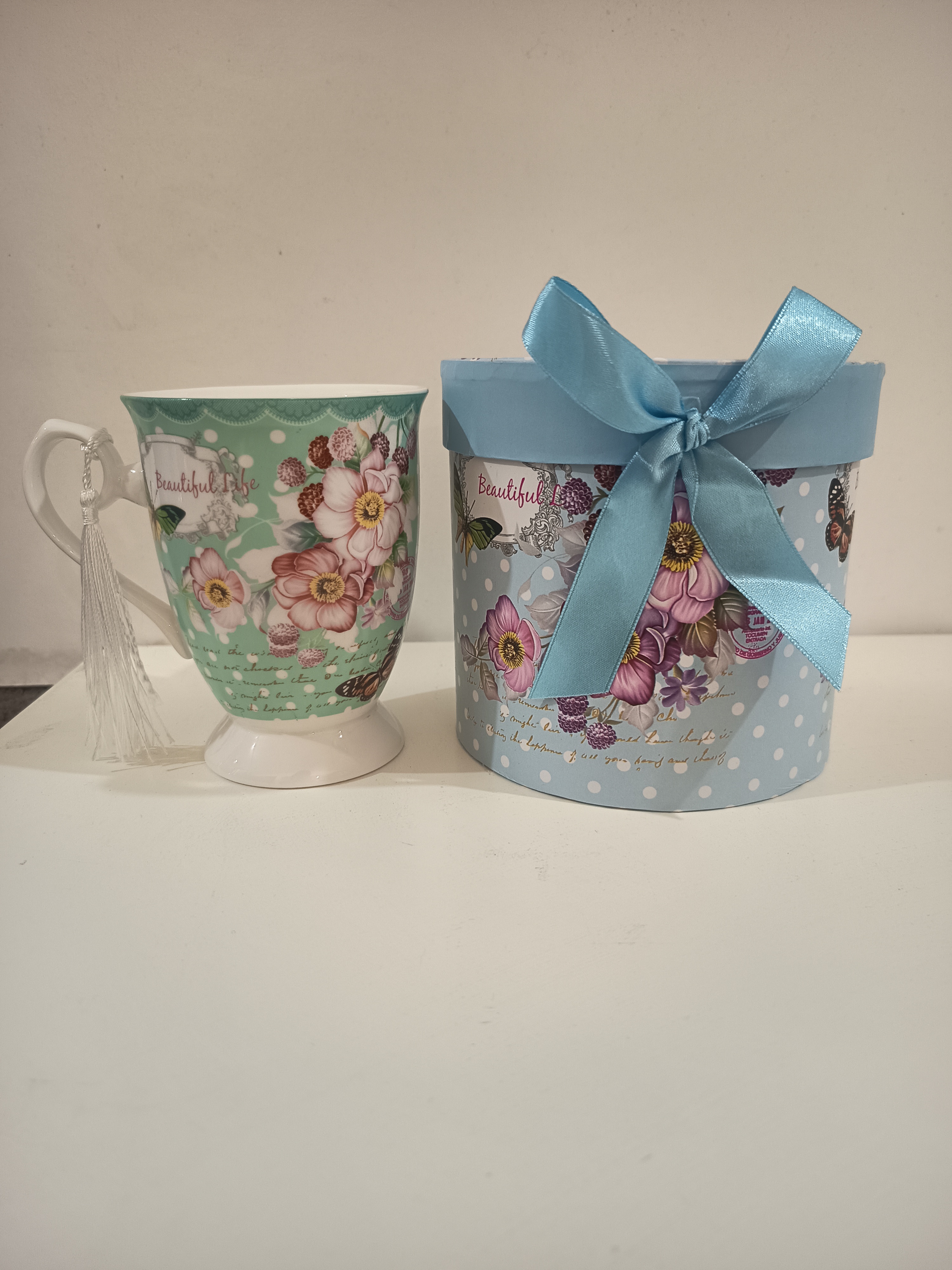 💙 Taza Azul Floral - Image 1