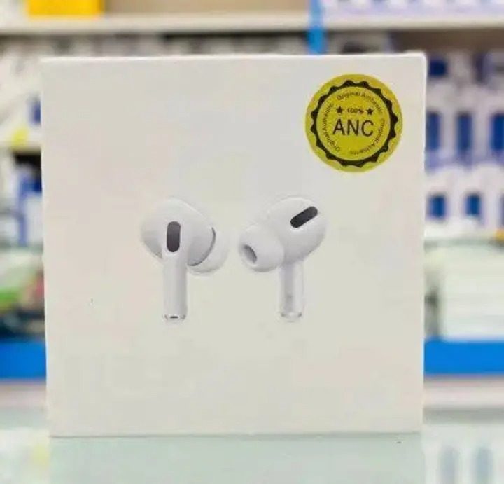 ⬛ سماعات 🎧 ايربودز برو ✅ بالختم المائي 👌 ⬛ المواصفات 👇  ▪️ لون الأبيض 💜 مميز  ✅ صوت محيطي نقي مناسب للألعاب 🎮 و الرياضة 🏃‍♂️ ✅ بلوتوث 5.1 ✅ التحكم في مستوي 🔊 الصوت عن طريق اللمس ✅ مدي التشغيل 10 متر 🔙 ✅ صوت Bass واضح و عالي جدا ✅ ✅ ميكروفون عالي الجودة 💎 ✅ تدعم ميزة الحد من الضوضاء 👍 Yuansound 1000 ✅ تحكم عن طريق لمسة السماعات 👌 ✅ متوافقة مع جميع أجهزة الايفون و سامسونج و هواوي ✅ بطارية 🔋 تدوم 3 إلى 4 ⏱️ متواصلة على حسب الاستعمال ✅ مقاومة للماء و الغبار 💧 صندوق الشحن 500mlh ✅ مواصفات البطارية : بطارية مدمجة لكل سماعة 40ml  💰 السعر: 120 د.ل فقط 🔥 🏦 يوجد تحويل مصرفي بنفس سعر الكاش 💸  🛵 التوصيل مجاني داخل البيضاء 🏔️ 🚚 لدينا توصيل لجميع المدن الليبية 🇱🇾  🔴 بإمكان زبائننا في البيضاء الطلب عبر تطبيق ديليستو ✔️