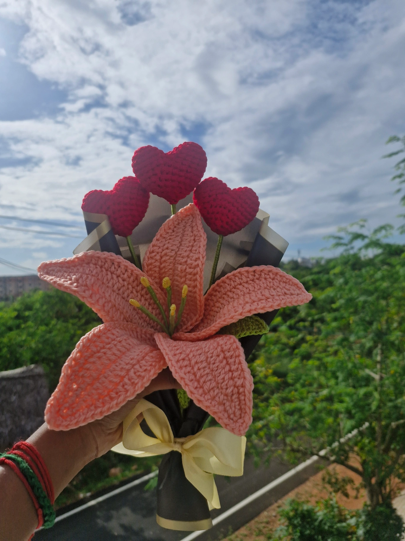 Crochet Lily & Heart Bouquet 💖 mobile thumbnail 2