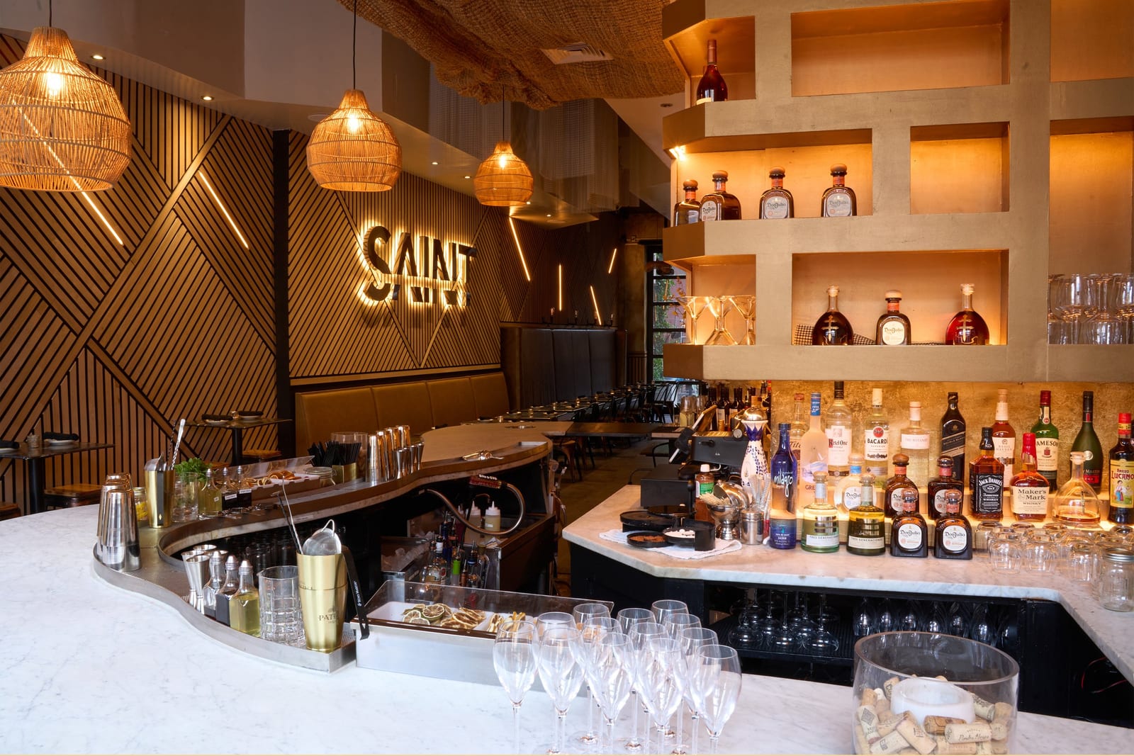 Saint Resto Lounge