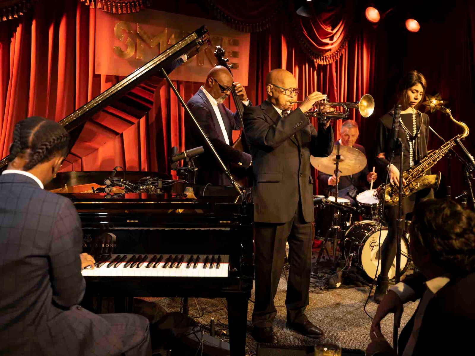 Smoke Jazz & Supper Club