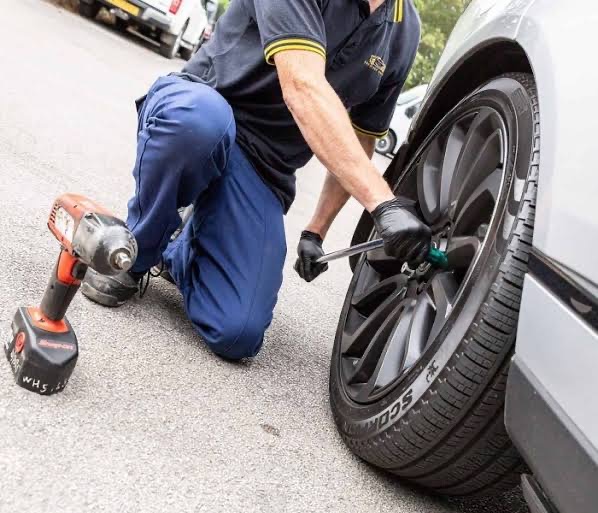 Quick Tyres Service