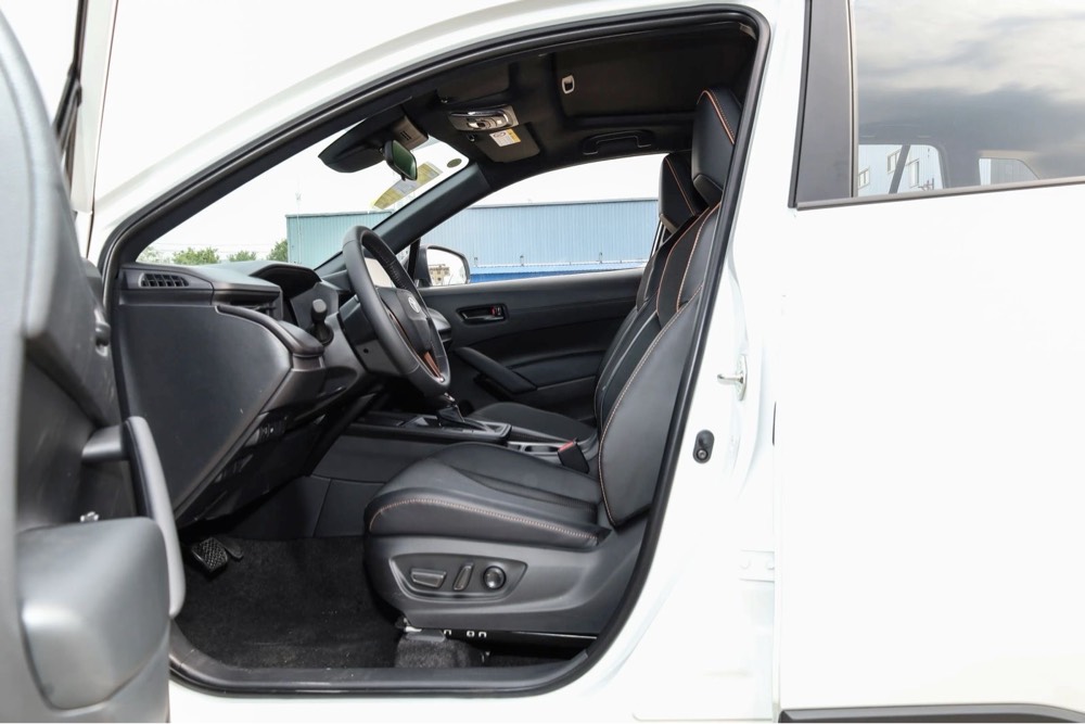 Toyota Corolla Cross 2025 photo 6