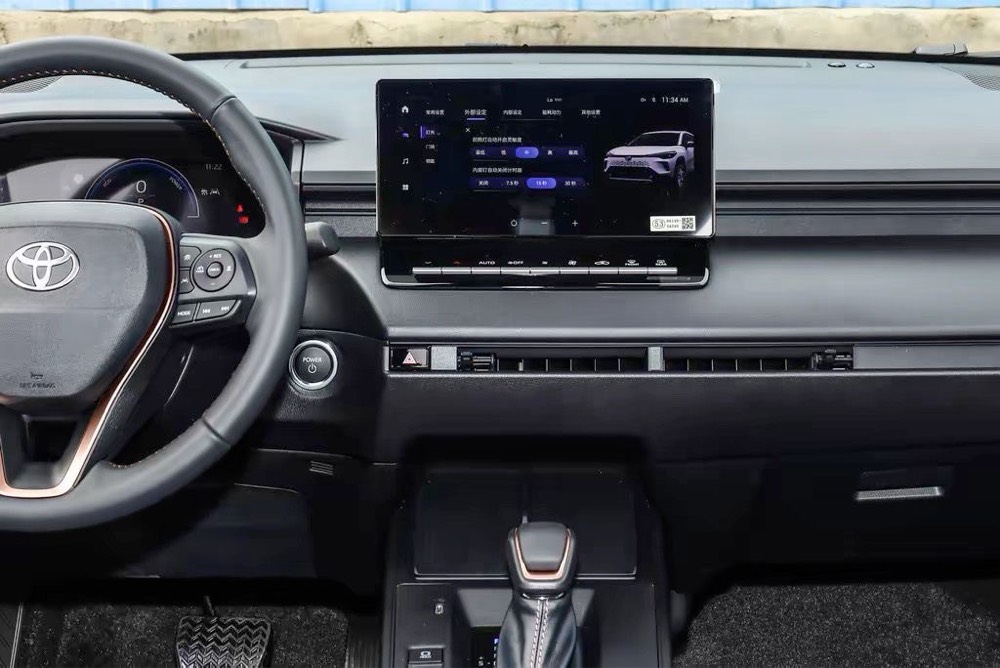 Toyota Corolla Cross 2025 photo 7