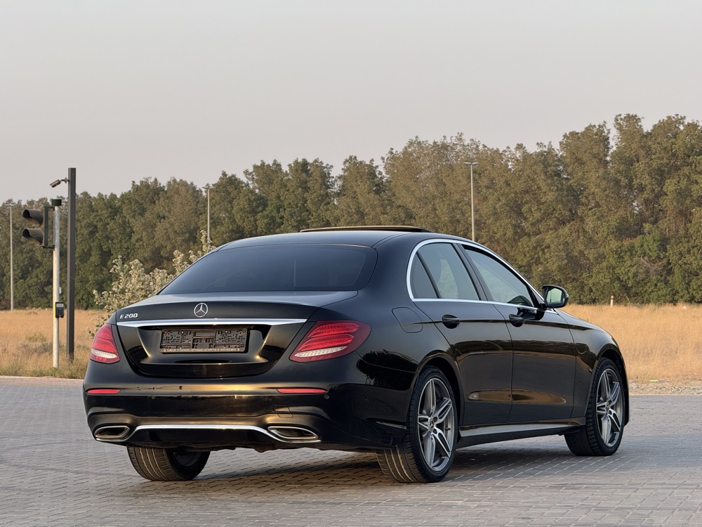 Mercedes-Benz E-Class 2019 photo 5