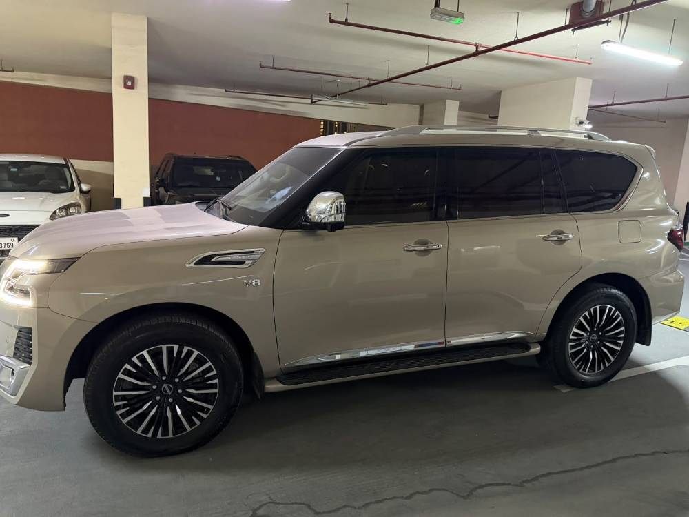 Nissan Patrol NISMO LE PLATINUM CITY 2023 photo 3