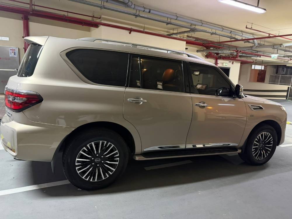 Nissan Patrol NISMO LE PLATINUM CITY 2023 photo 4