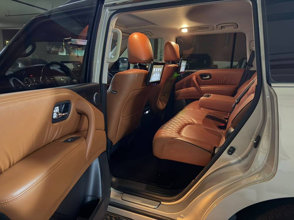Nissan Patrol NISMO LE PLATINUM CITY 2023 photo 9