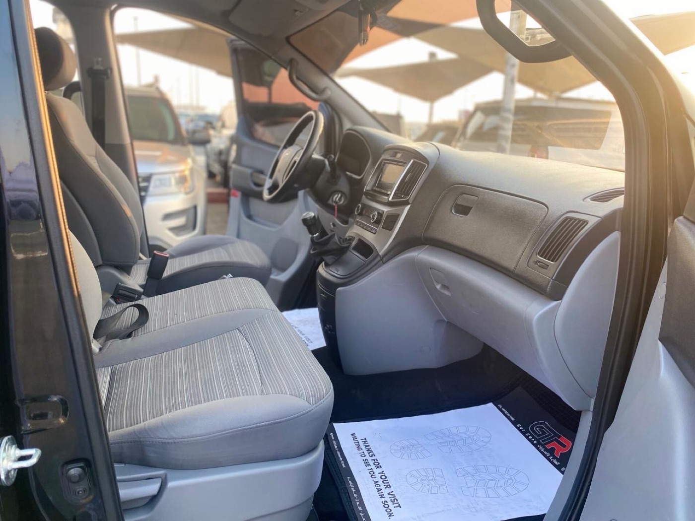 Hyundai H1 photo 11
