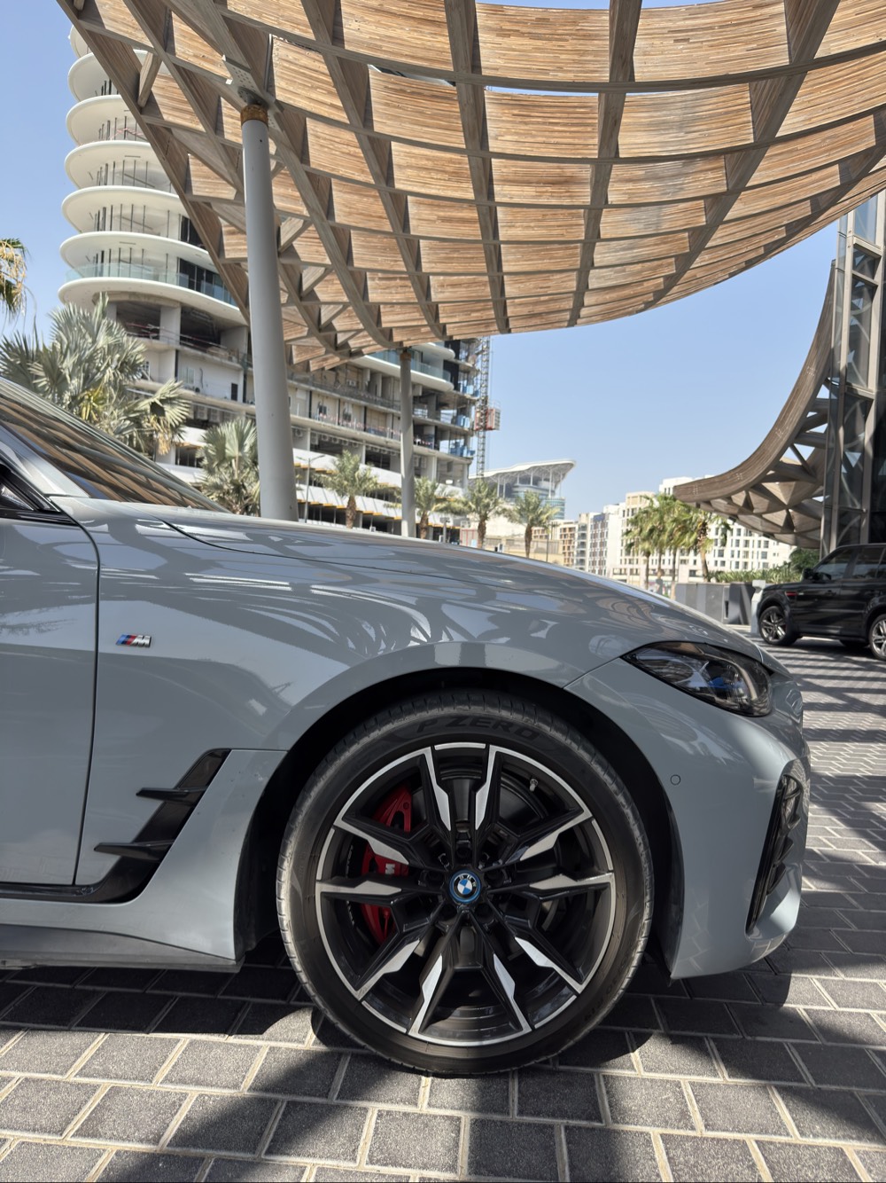 BMW i4 2024 photo 5