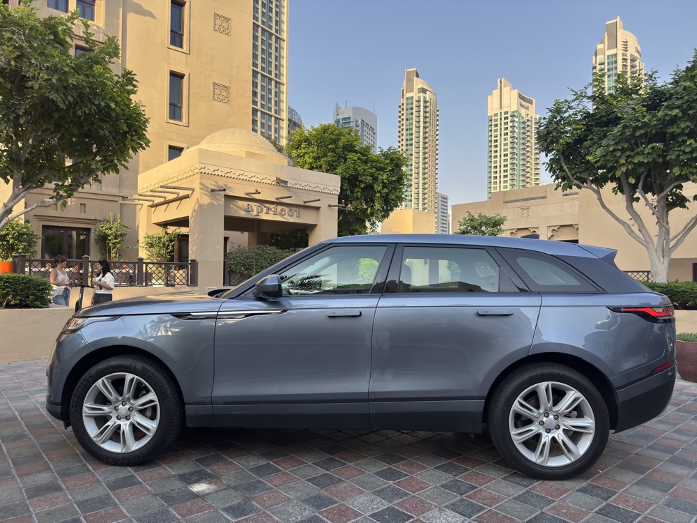Land Rover Range Rover Velar 2020 photo 3